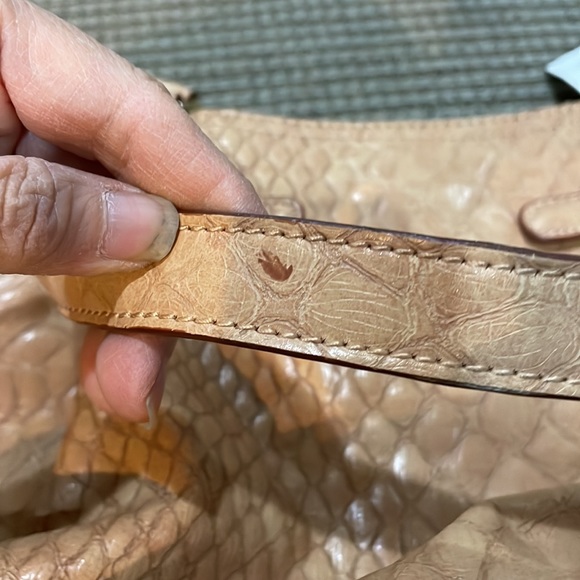 Jessica Simpson shoulder purse - Picture 12 of 12